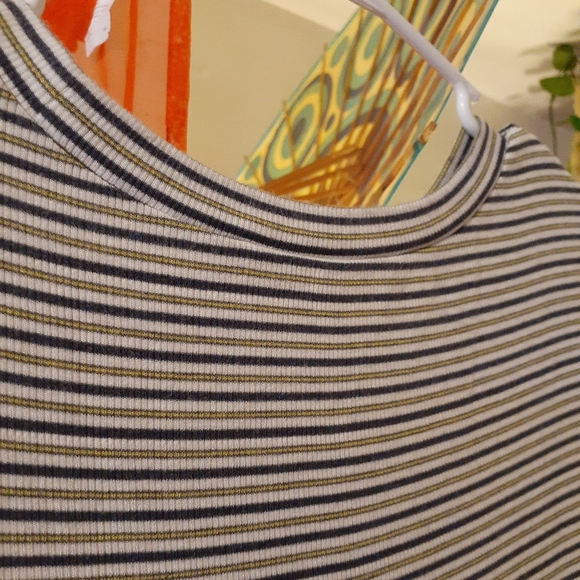 Top NWOT - Picture 6 of 8